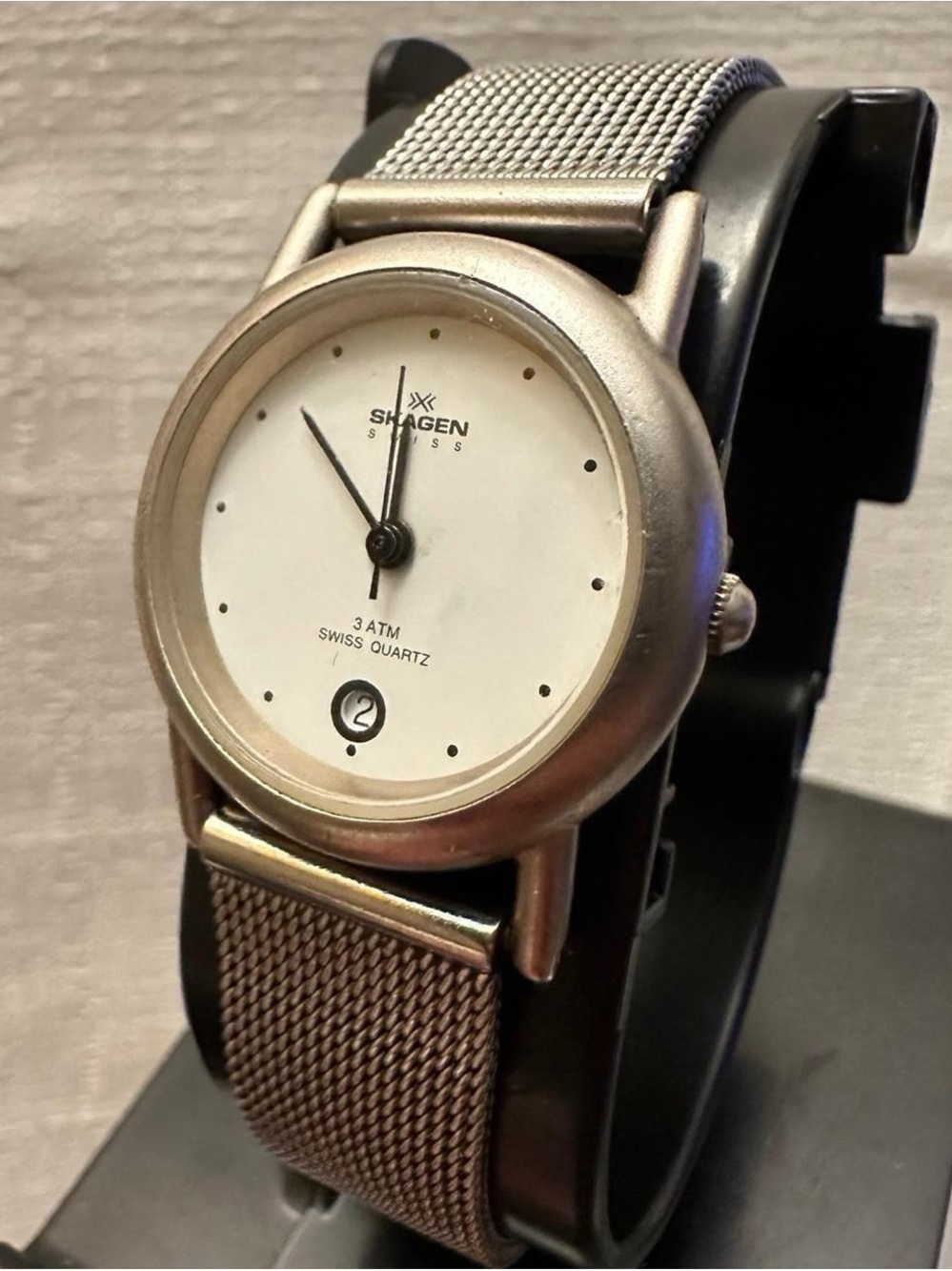 Vintage Skagen Stainless Steel Mesh Women’s Watch - Silver/White